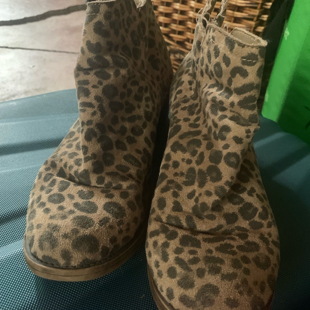 Cheetah Boots